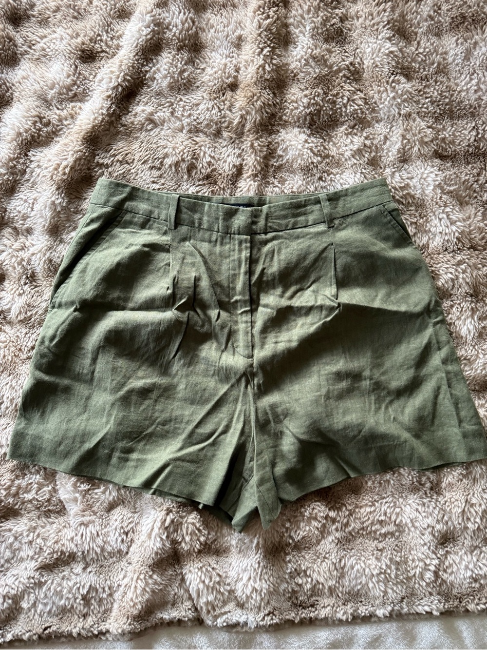 Zara Olive Green High-Waist Linen-Blend Shorts - Picture 6 of 10